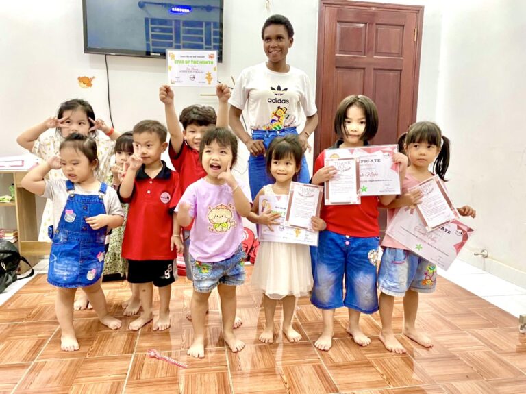 Hệ Thống Anh Ngữ StarLight – A brighter future for all